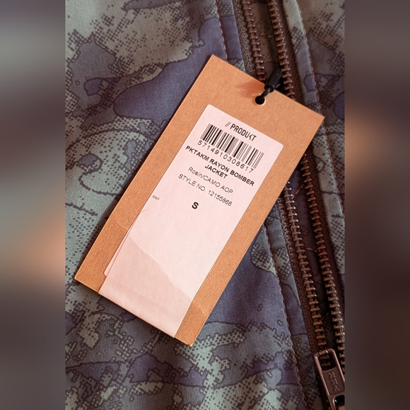 New(with tags) Unisex Bomber Jacket - Picture 3 of 7